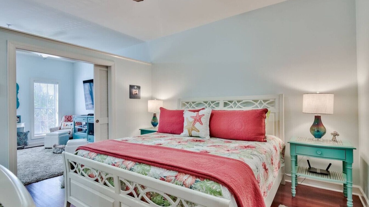 Photo of Bedroom in Seacrest Beach