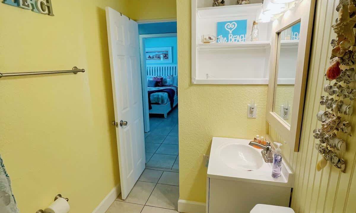 Photo of Bathroom in Port Canaveral