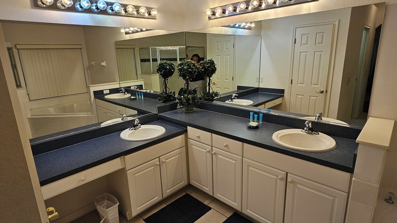Photo of Bathroom in Highgate Park