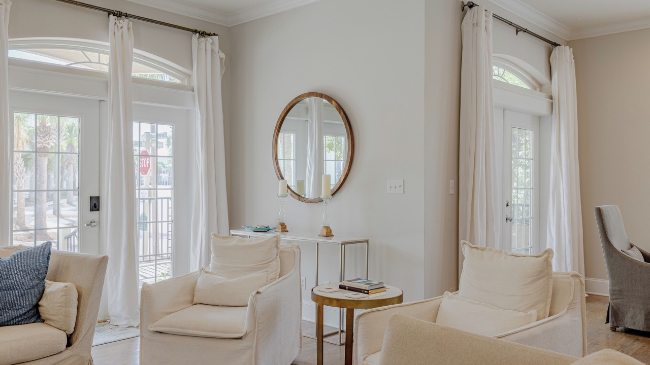Photo of Livingroom in Seacrest Beach