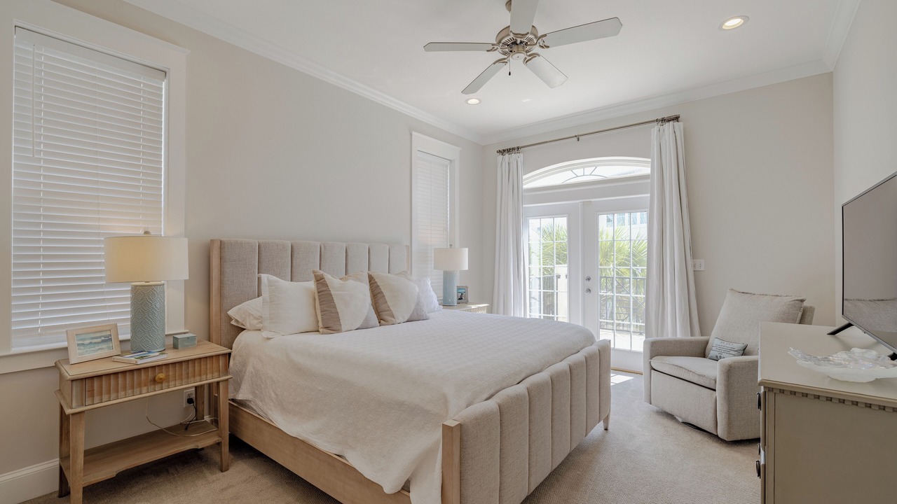 Photo of Bedroom in Seacrest Beach