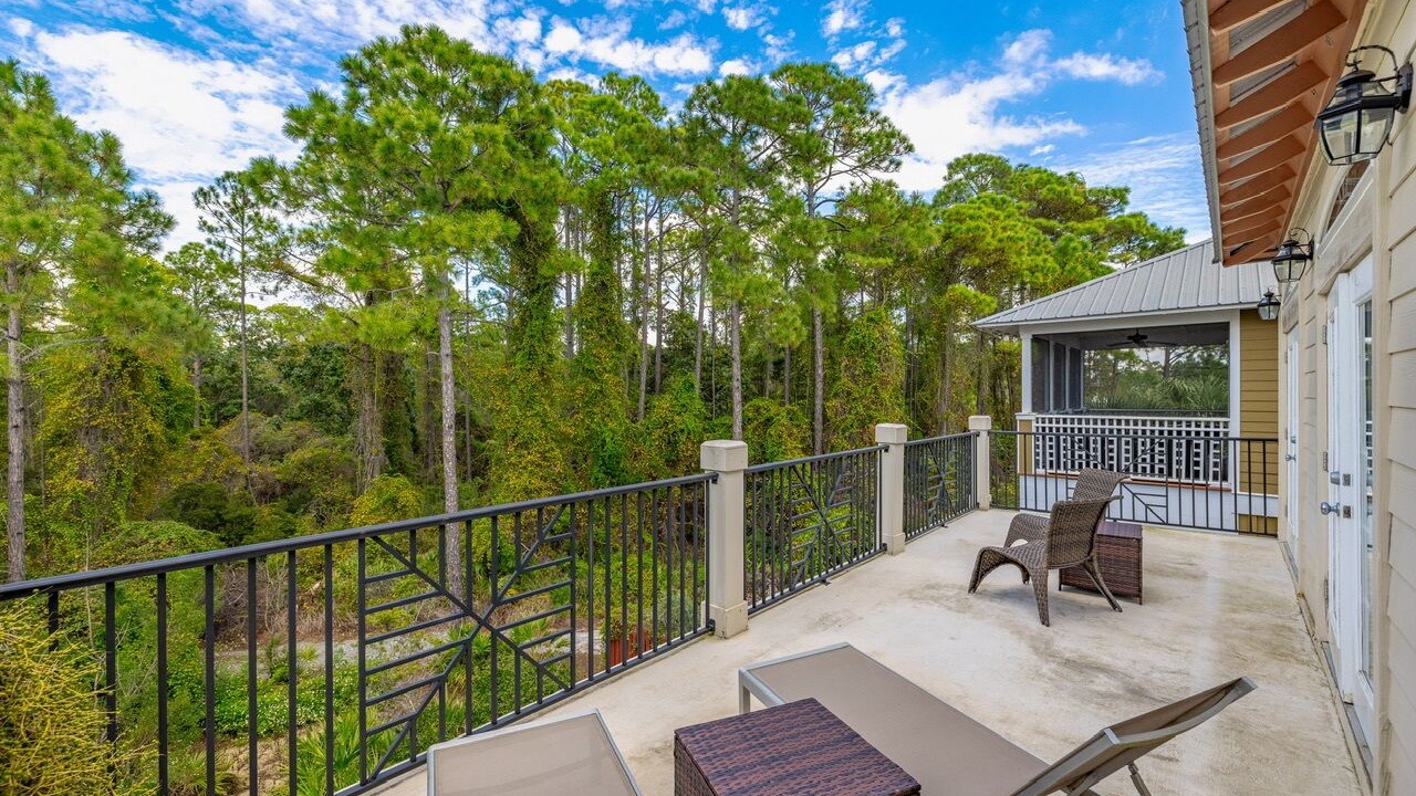 Photo of Patio Balcony in Seacrest Beach