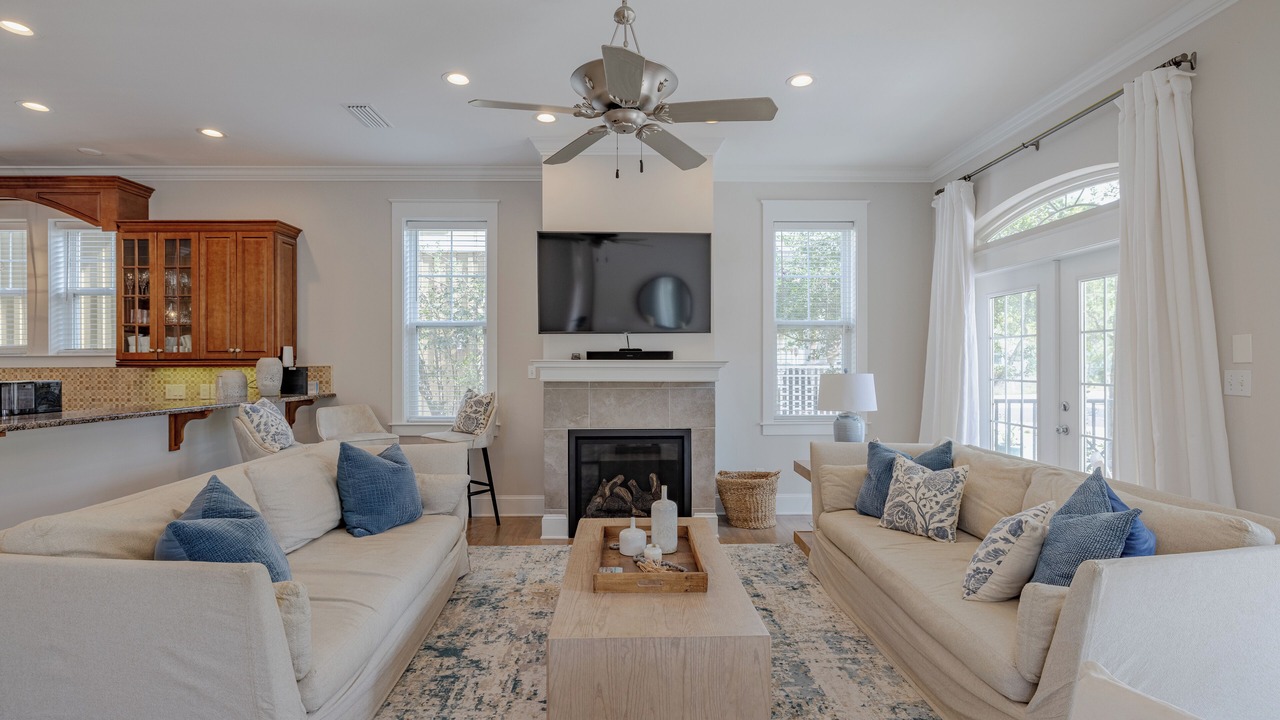 Photo of Livingroom in Seacrest Beach