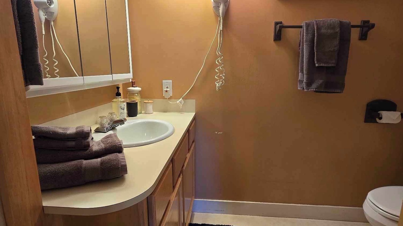 Photo of Bathroom in Crooked River Ranch