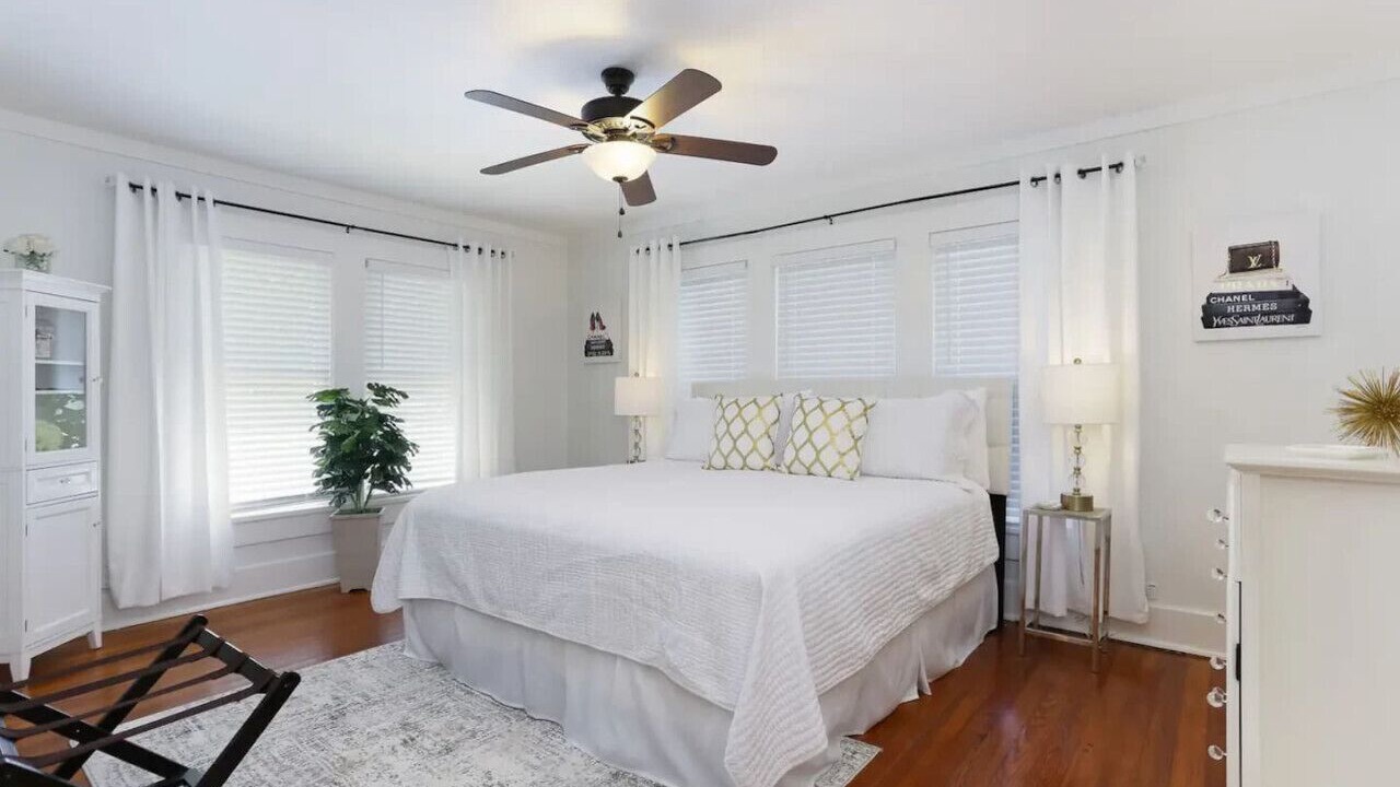 Photo of Bedroom in Tobin Hill