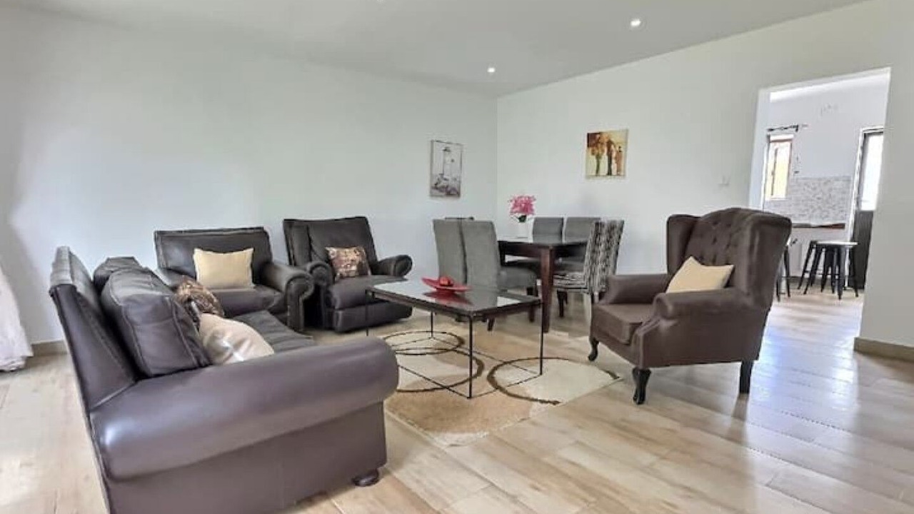 Photo of Livingroom in Harare