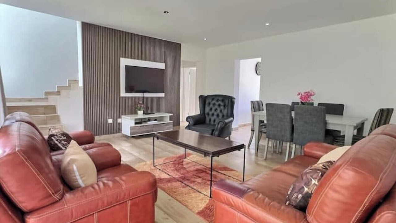 Photo of Livingroom in Harare