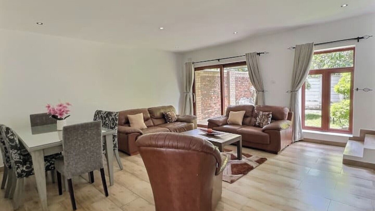 Photo of Livingroom in Harare
