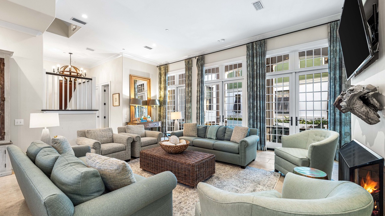 Photo of Livingroom in Rosemary Beach