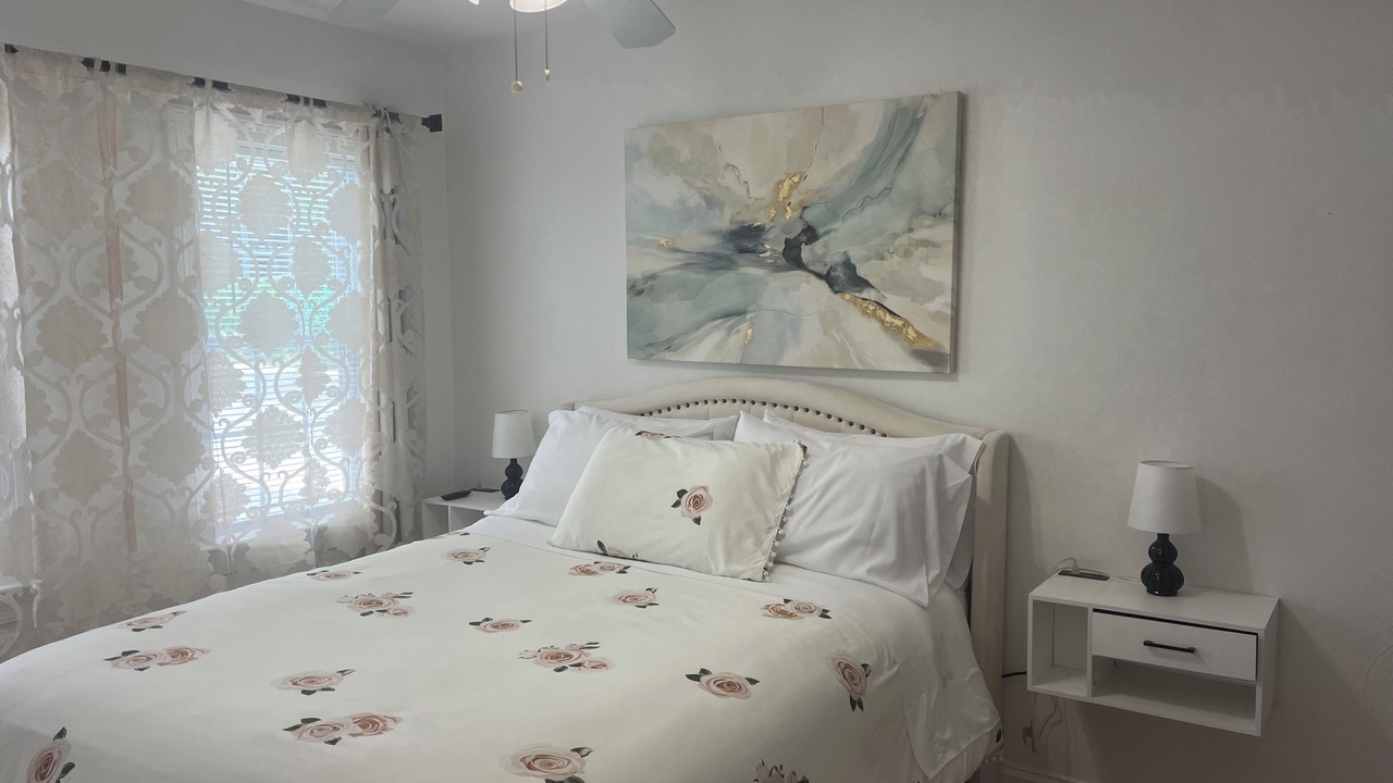 Photo of Bedroom in Bayview