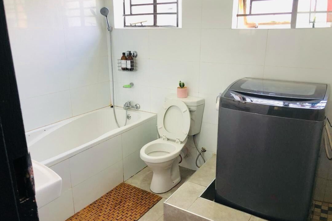Photo of Bathroom in Chiawa Conservancy