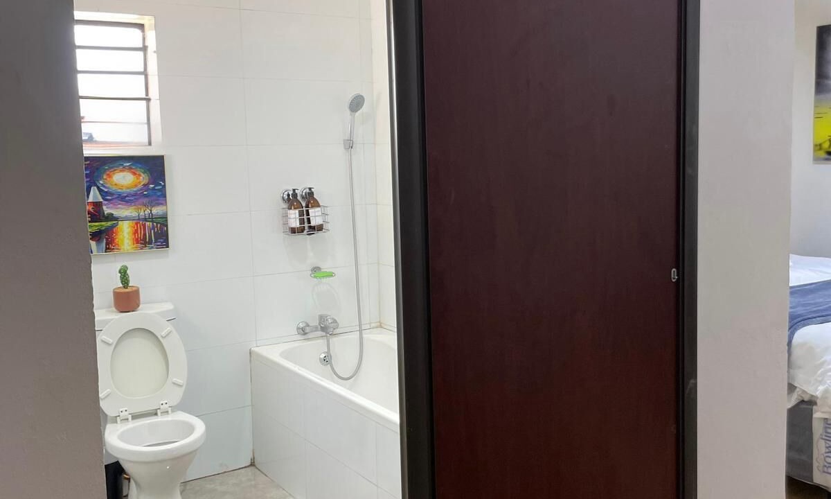 Photo of Bathroom in Chiawa Conservancy