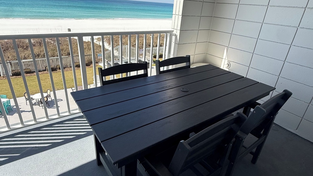 Photo of Patio Balcony in Bel Air