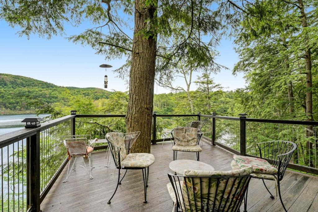 Photo of Patio Balcony in Hubbardton