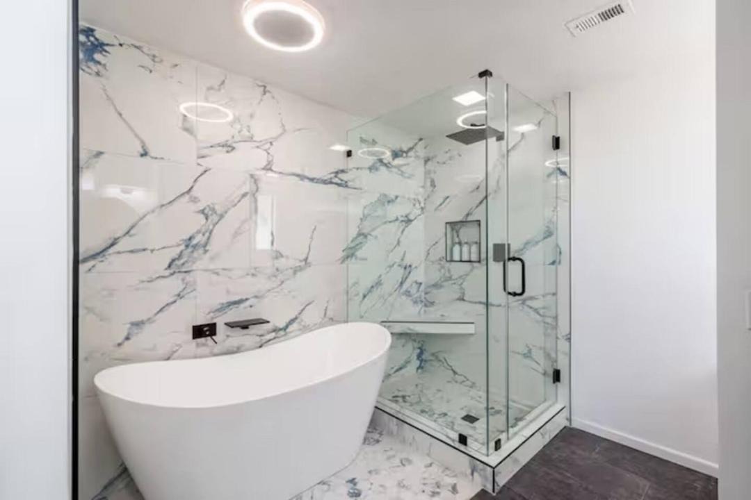 Photo of Bathroom in Valley Center