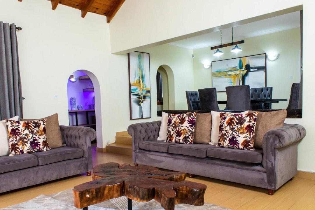 Photo of Livingroom in Harare East
