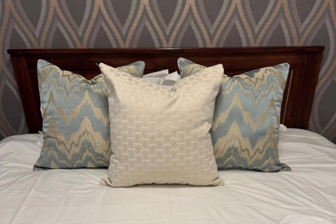Photo of Bedroom in Greendale