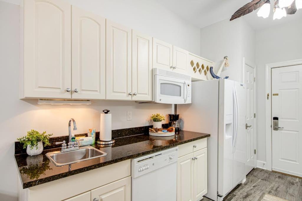 Photo of Kitchen in Seacrest Beach