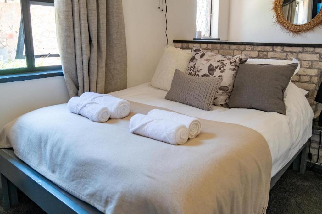 Photo of Bedroom in Target Area