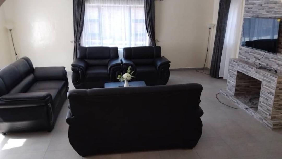Photo of Livingroom in Mutare