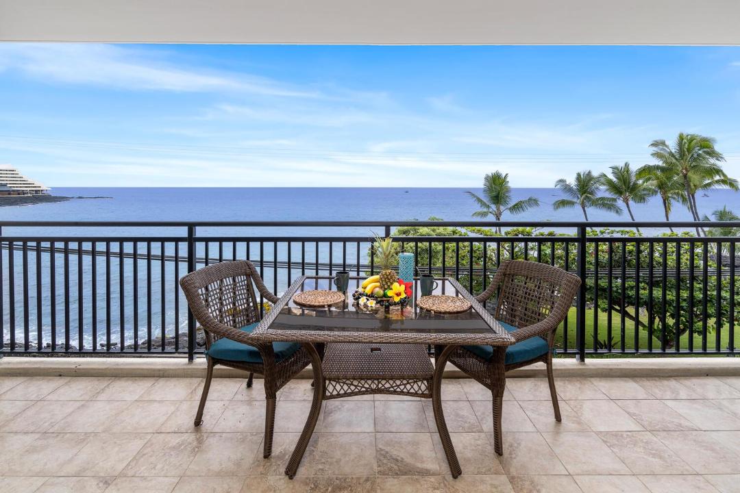 Photo of Others in Historic Kailua Village