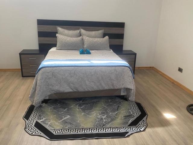 Photo of Bedroom in Glen Lorne