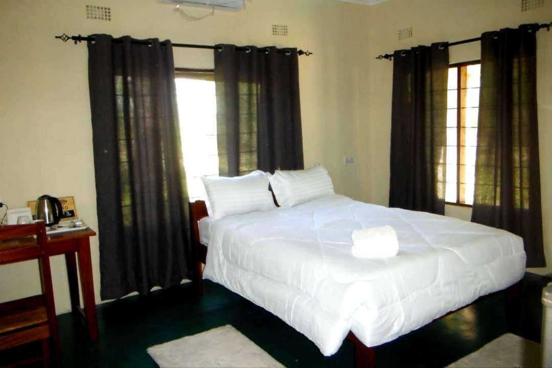 Photo of Bedroom in Kakumbi