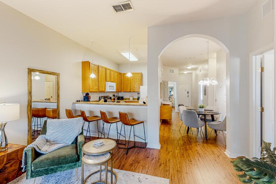 Photo of Livingroom in Bahama Bay