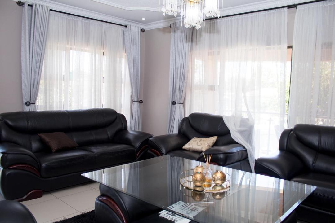 Photo of Livingroom in Harare