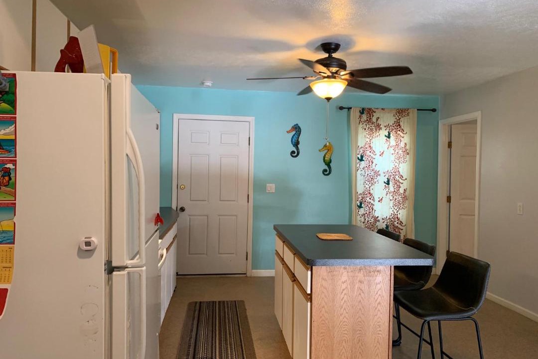 Photo of Others in Kahaluu Bay