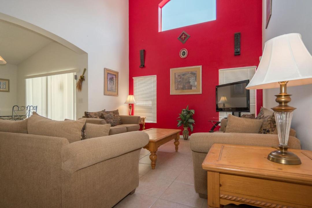 Photo of Livingroom in Westridge