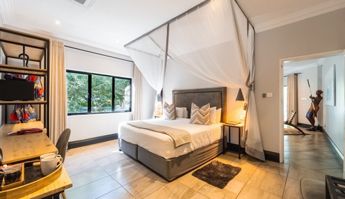 Honeymoon Room