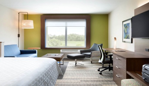 Suite, 1 King Bed, Accessible Bathtub (Comms, Mobil, Access Tub)