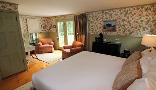 20 - Garden Room