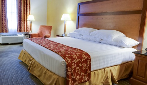 Room, 1 King Bed (Upper Floor)