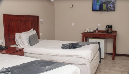 Twin Room, Mountain View