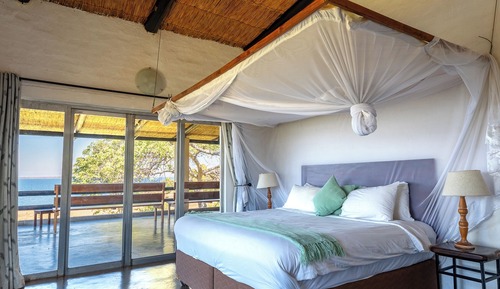 Family House, Multiple Bedrooms, Lake View