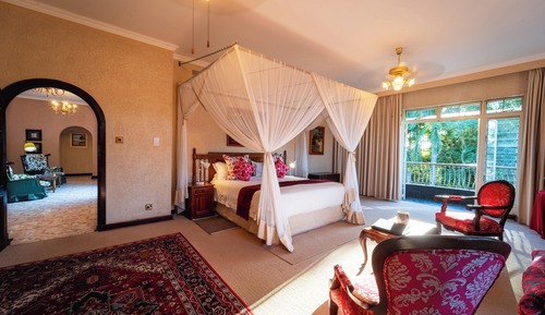Signature Suite