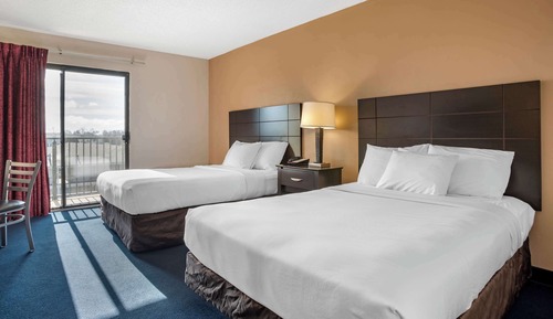 Standard Room, 2 Double Beds, Non Smoking