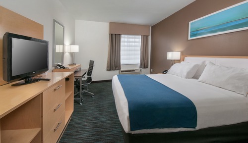 Standard Room, 1 King Bed