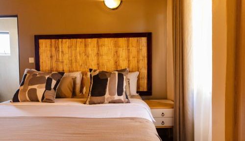 Double Room with Shared Bathroom