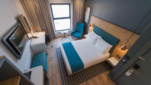 Standard Paraplegic Room
