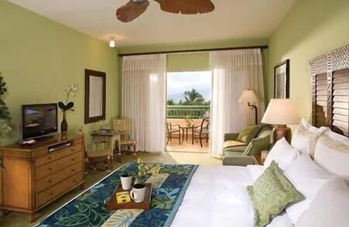 Lahaina Resort | Marriott's Maui Ocean Club Lahaina Villas Beachfront Resort!