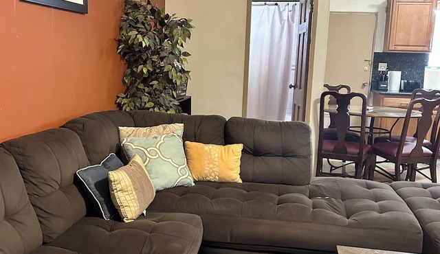 2-bedroom apartment in lovely Tamuning with AC comfort
