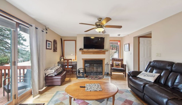 Covered Heated Pool + Billiards + Foosball | North Creek Stay | Sagamore