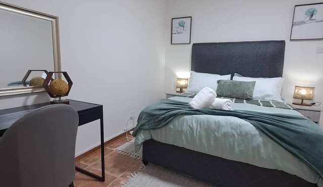 Cozy self-catering apartments, 1 & 2 bedrooms, fully equipped kitchens. Book now